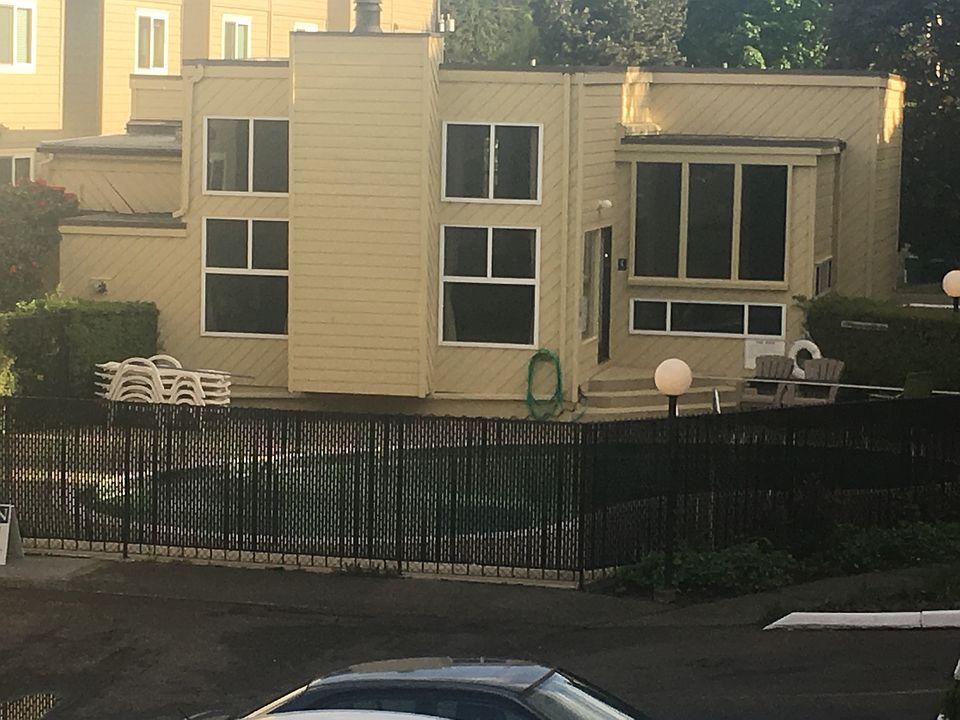 1st image of 5842 NE 75th St Unit C206
