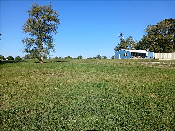 4th image of 10554 Highway 21 N