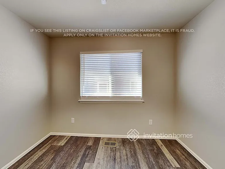 4762 Justeagen Dr — Photo 11