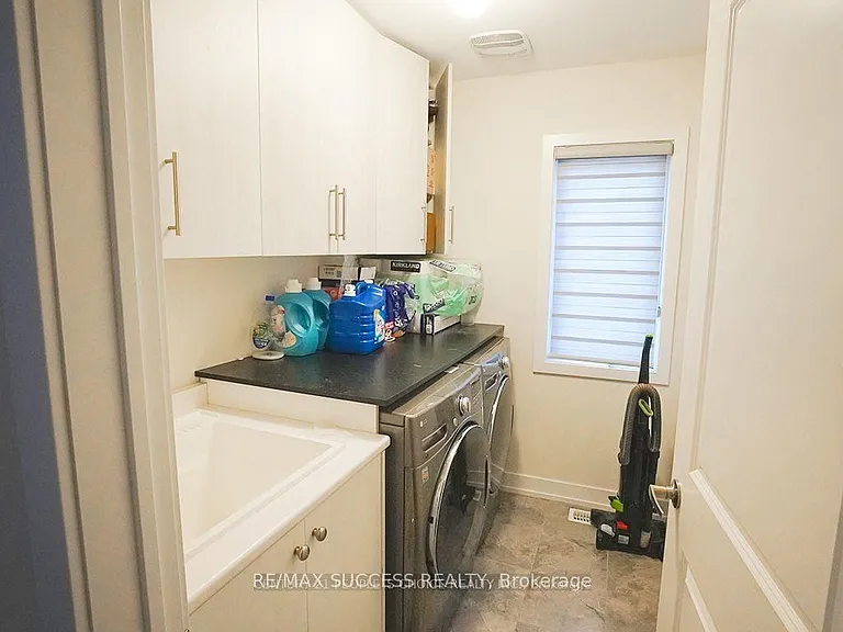605 Etheridge Ave — Photo 14