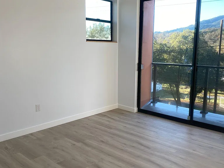 5139 Warm Springs Rd — Photo 8