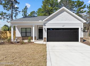 5 Gun Club Dr, Pinehurst, NC 28374
