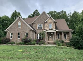 206 Donsdale Dr, Statesville, NC 28625