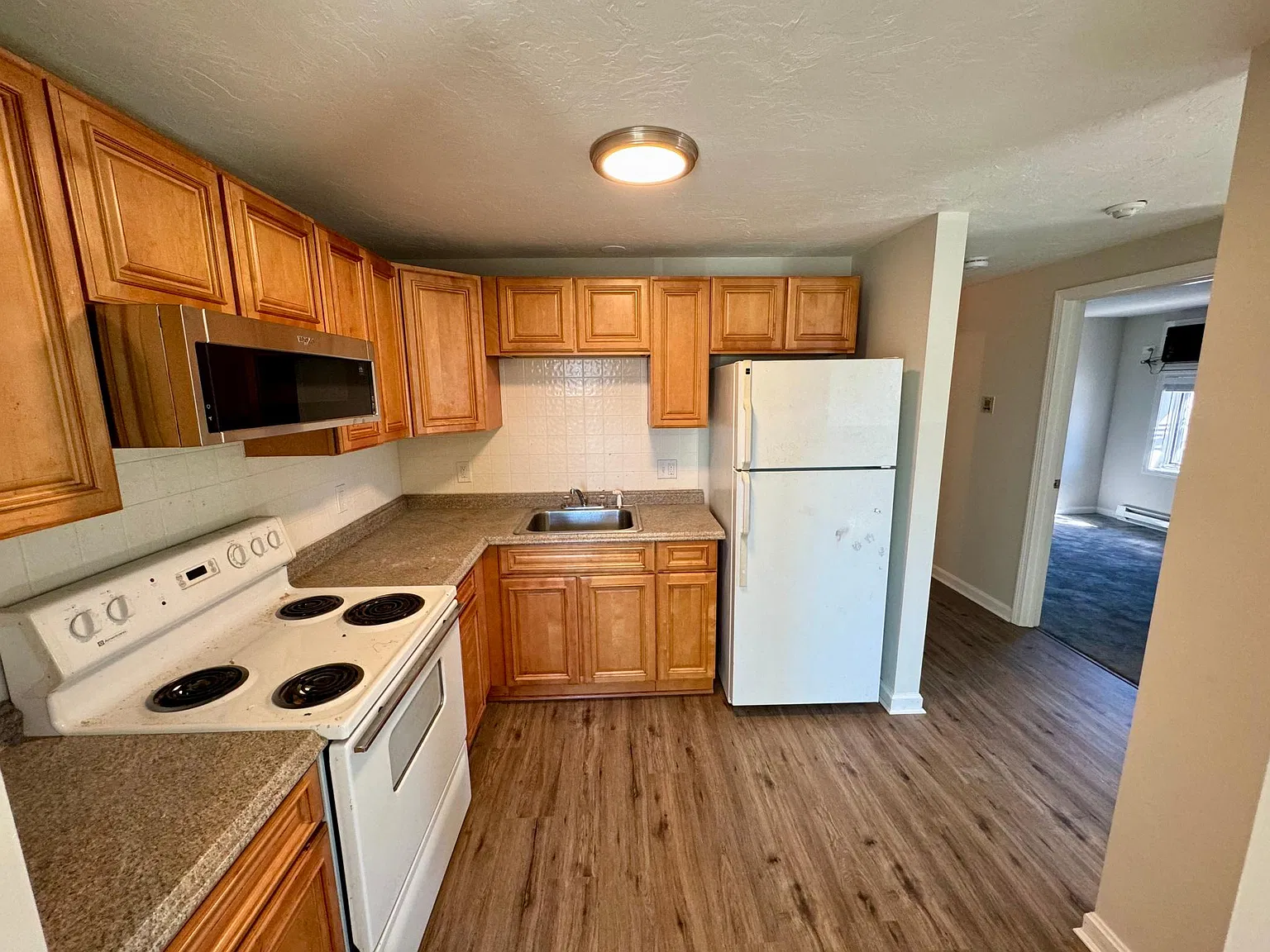 1 bed, 650 sqft, $1,795 — Photo 3