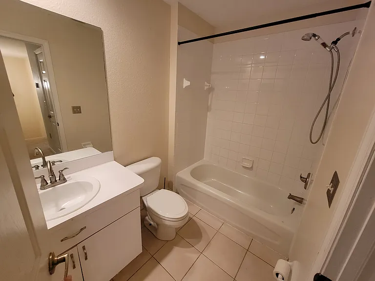 34926 Teeview Ln — Photo 12