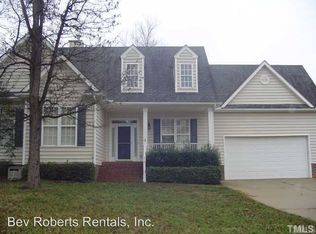 100 Crossfire Rd, Holly Springs, NC 27540