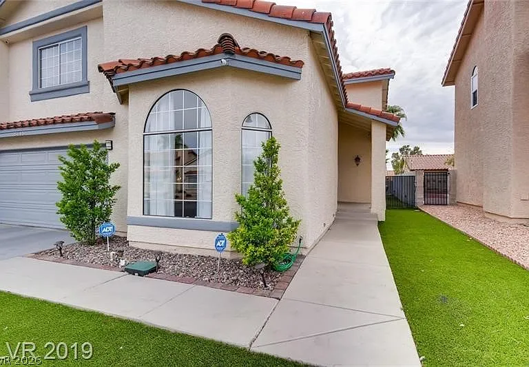 8645 Caribbean Ct — Photo 7