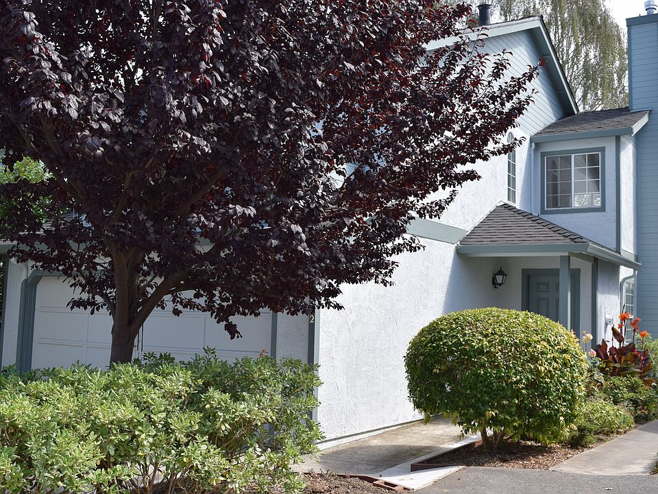 1st image of 2572 Valerie Ct