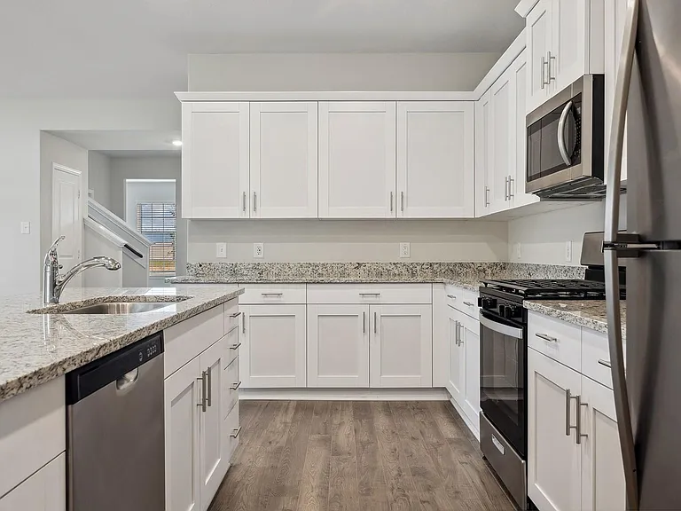 10343 Red Cardinal Dr — Photo 8