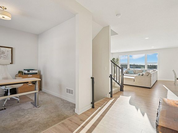 3rd image of 1197 Gretz Way