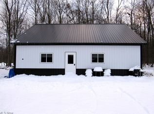 7561 Rockwood Rd, Windsor, OH 44099