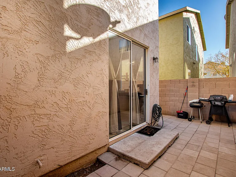 6609 W Johnson St — Photo 26