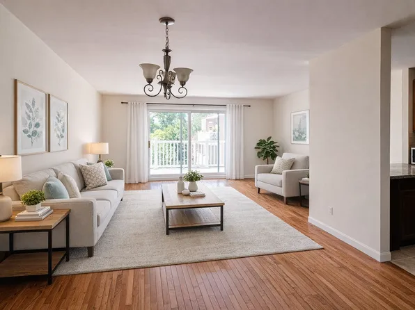46 Township Line Rd APT 301, Elkins Park, PA 19027
