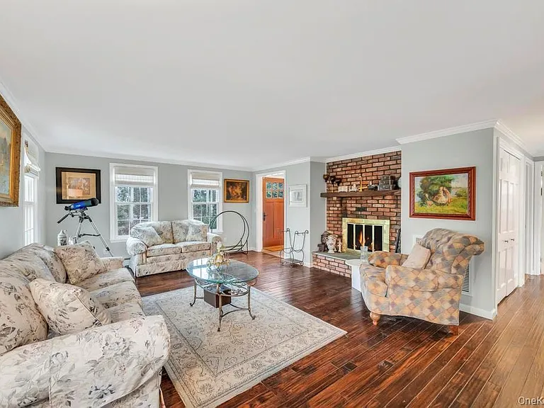 807 Union Ave — Photo 5
