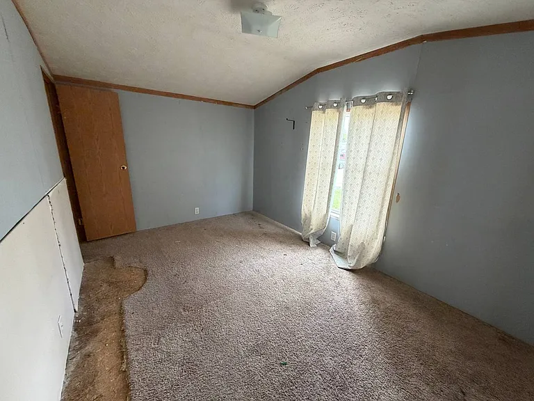 4931 Abrams Dr — Photo 6