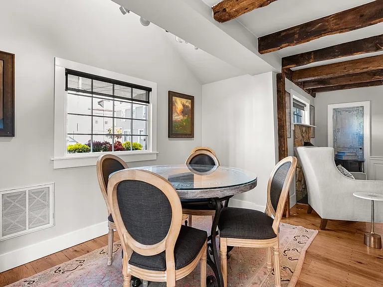 4 Franklin St — Photo 18