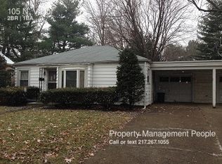 105 N Victor St, Champaign, IL 61821