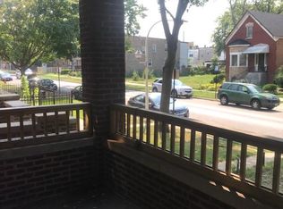 5248 W Adams St #1, Chicago, IL