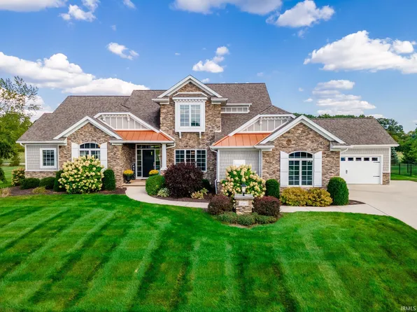 4565 Hawthorne Crossover, Fort Wayne, IN 46845