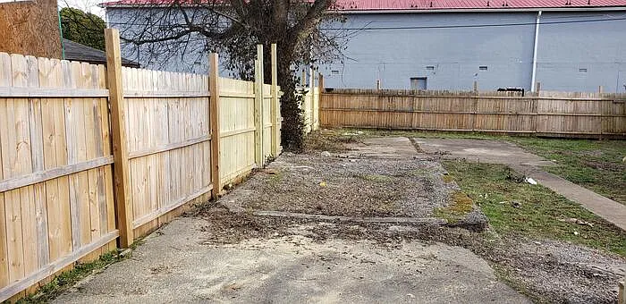 2806 E 5th Ave — Photo 5