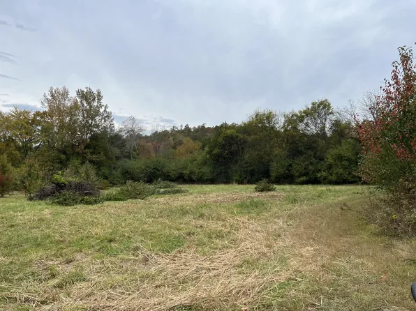 18 Arrowhead Ln, Dunlap, TN 37327