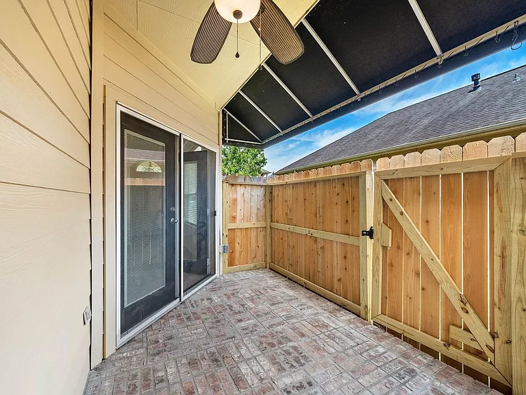 912 Sweet Pine Dr — Photo 17