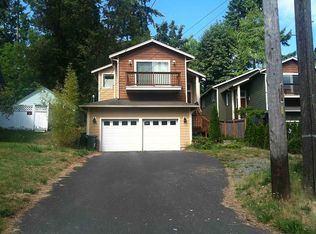 13523 25th Ave NE, Seattle, WA 98125