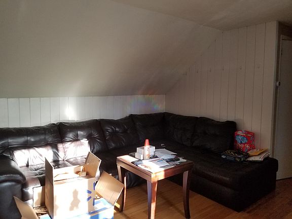 2nd image of 7 Jean Dr