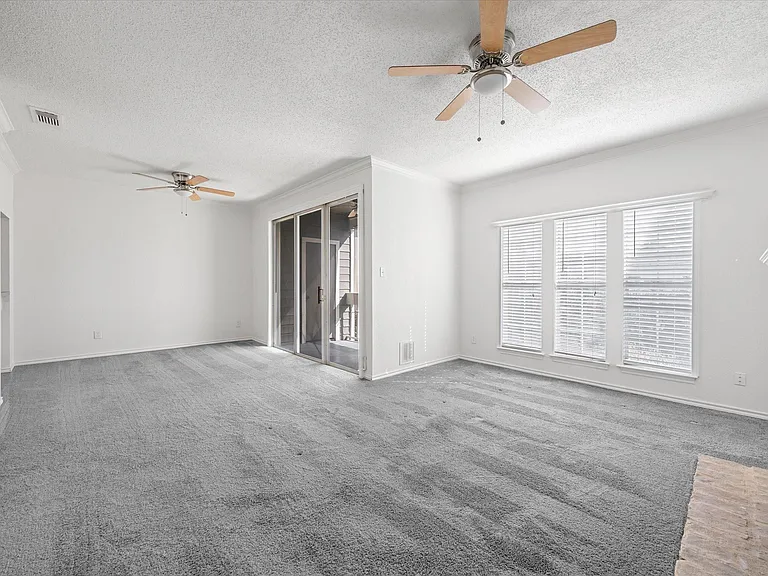 5310 Keller Springs Rd #332 — Photo 22