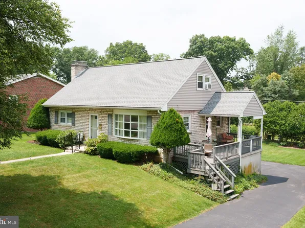 609 Greenwich St, Reading, PA 19610