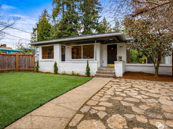 10726 Sand Point Way NE #A, Seattle, WA 98125