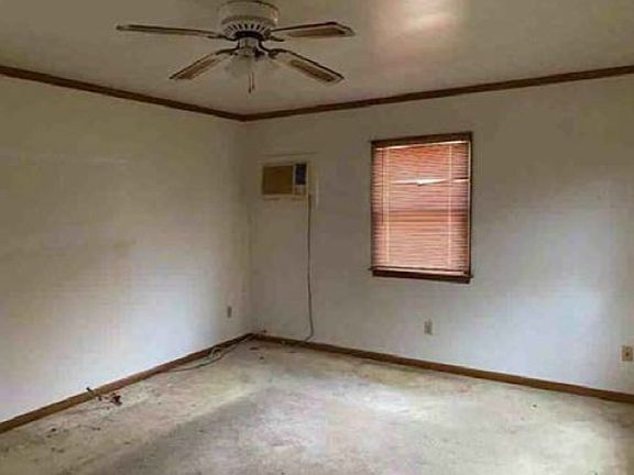 4th image of 10284 Brickhouse Dr