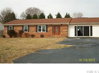 126 Safriet Loop, Statesville, NC 28625