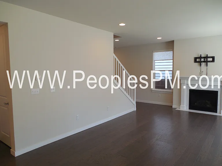 17716 131st St E — Photo 7