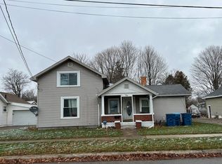 76 E Jefferson St, Quincy, MI 49082