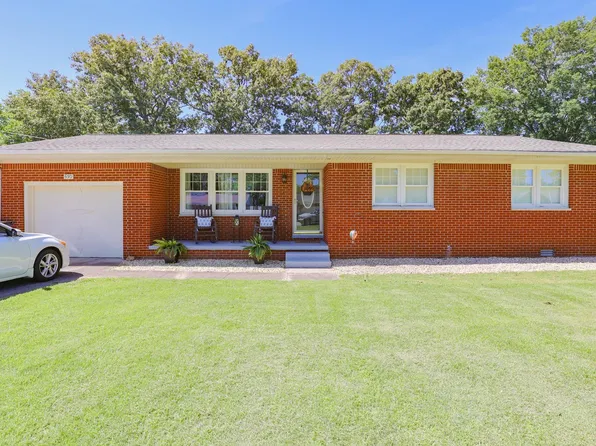 530 Oakland Cir, Paducah, KY 42003