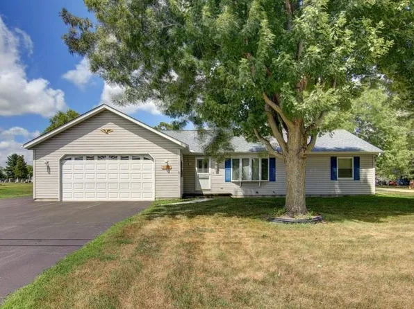 101 Highland Ave, Erie, IL 61250