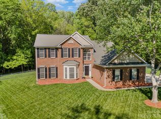 6105 Blackgate Ct, Waxhaw, NC 28173
