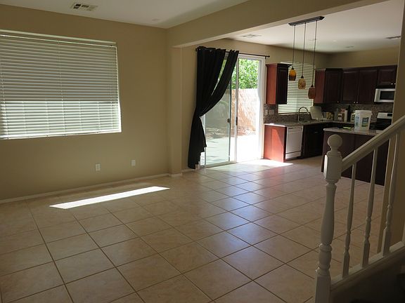 3rd image of 9477 Perennial View Ave