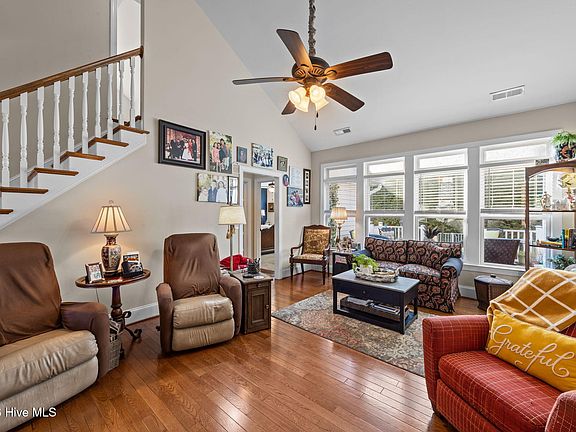 3rd image of 150 Jordan Drive