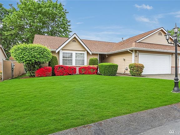 2nd image of 20 Lakewood Oaks Dr SW #20