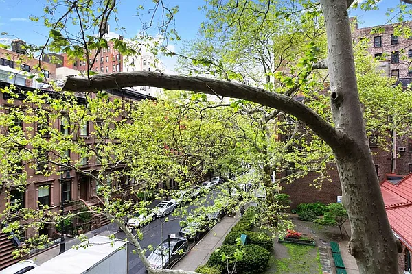 Rented by Citi Habitats | media 5
