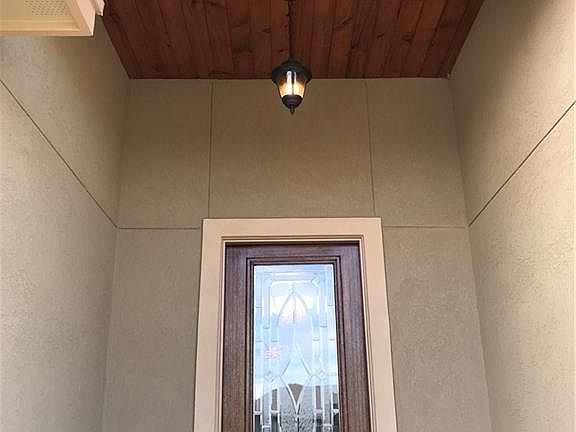 2nd image of 3725 Nahid Ct