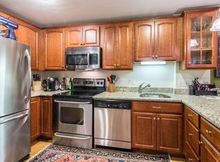 36 Clark St #2, Boston, MA 02109