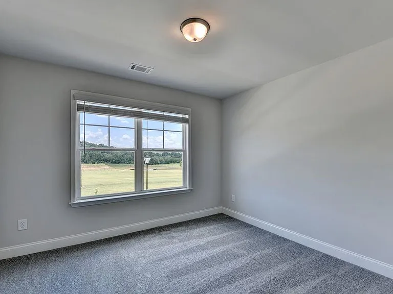 7309 Yewtree Dr — Photo 43