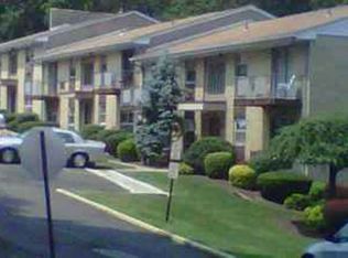 798 Brookridge Dr APT 34, Valley Cottage, NY 10989