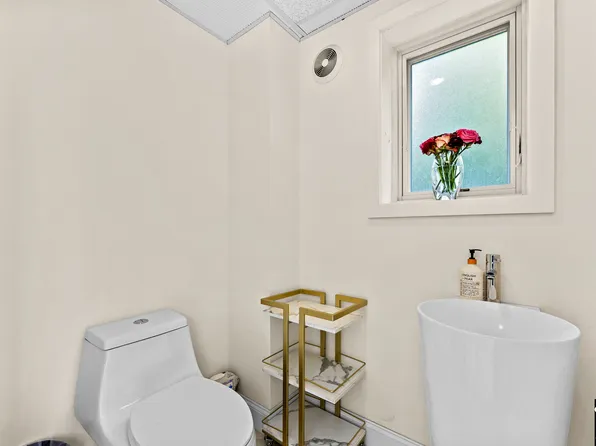 115-18 Mayfair Road image 11 of 55