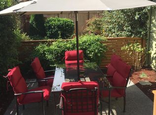 6517 34th Ave SW #A, Seattle, WA 98126