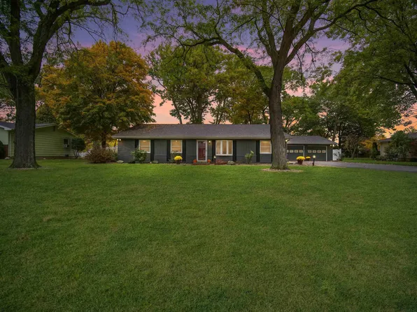 512 Maplewood Dr, Ossian, IN 46777