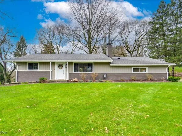 1517 Ambler Ave SW, North Canton, OH 44709